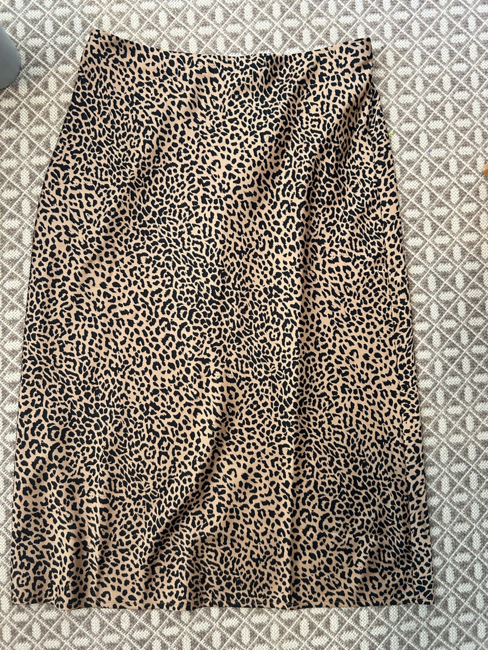 J Crew Women’s Leopard Print Midi Skirt